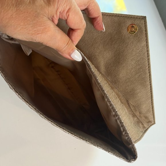 Clutch and Matching Passport Case - Picture 3 of 8